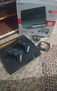 یک دستگاه PS3