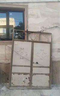 درب حیاط و ویلا با چهار چوب