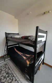 تخت دو طبقه