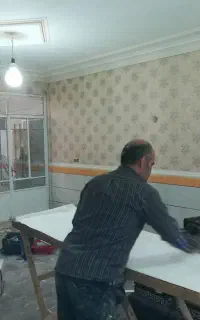 نصب انواع کاغذدیواری وپوستربا ۴۴سال تجربه