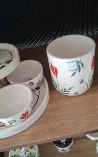 ست پذیرایی طرح گل لاله