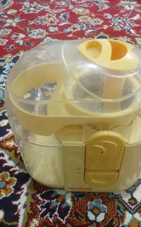 آبمیوه گیر