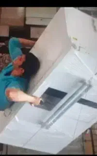 اسباب کشی باربری حمل اثاثیه با کارگرکامیون نیسان