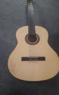گیتار یاماها