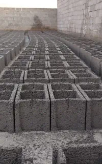 به یک نفر کارگردر بلوک زنی نیازمندیم