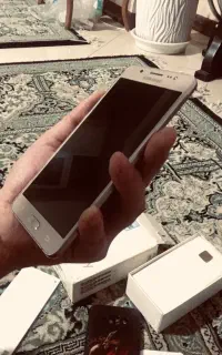 گلکسی J5-6 اصل ساخت ویتنام با لوازم جانبی