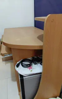 میز کامپیوتر درحد نو