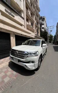 لندکروز گذر منطقه ۲۰۱۷ هشت سیلندر ۵۷۰۰ سی سی