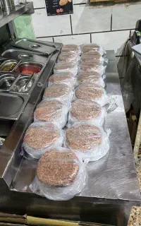 همبرگر دستی تخفیف دار