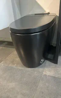توالت فرنگی وال هنگ هوشمند