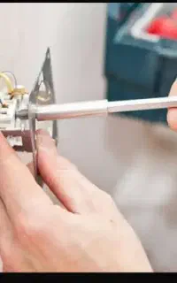 برق کشی و لوله کشی ساختمان