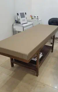 فروش تخت و تجهیزات اتاق پوست و ماساژ