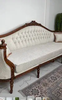 کاریزما با منبت و طراحی خاص و ظریف