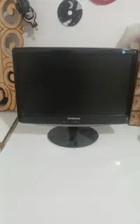 مانیتور ۱۹اینچ سامسونگ