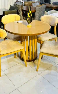 ناهارخوری الماس میز گرد زرکالا مدل 7