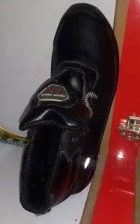 کفش ایمنی