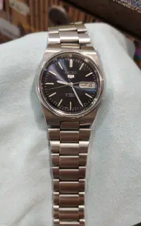سیکو5 اتوماتیک ژاپنی اصل درحد صفر