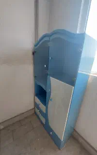 کمد لباس و اسباب بازی بچگانه