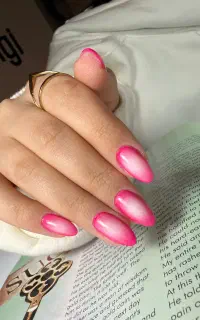 استخدام ناخنکار حرفه ای