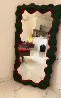 ایینه با قاب دست ساز