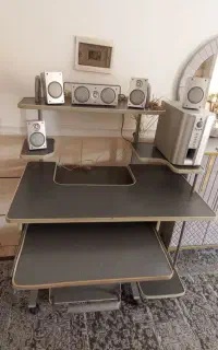 میز کامپیوتر