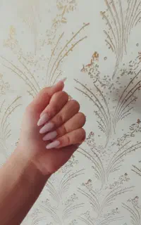 آموزش کاشت ناخن