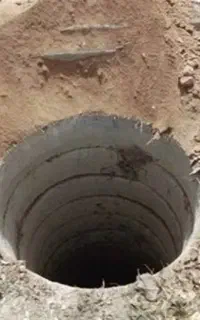 مقنی گری و چاه