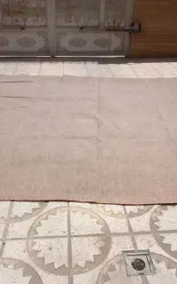 موکت  سالم وخیلی کم کارکرد