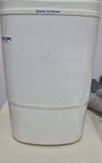 لباسشویی دستی در حد نو