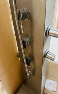 پنل شیردوش حمام