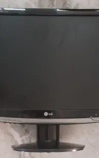 مانیتور LG Flatron 17 اینچ