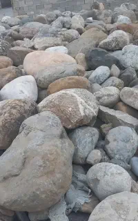سنگ درشت واسه پی و کف کُرسی