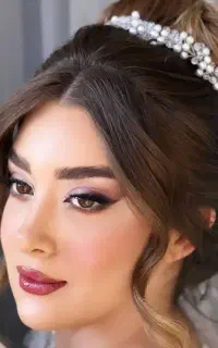 شنیون و میکاپ