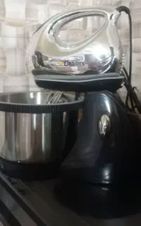 همزن برقی