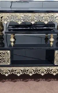 میزنلویزیون برنز