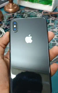 ایفون xs max