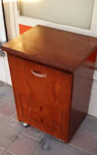 میز و صندلی چرخ خیاطی کم جا