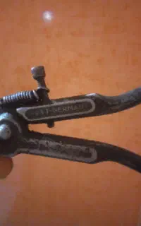 انبر آلمانی قدیمی