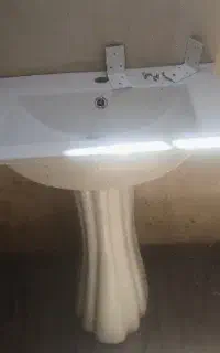۲ عدد روشویی کم کارکرد