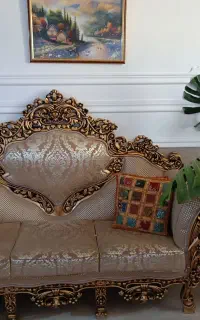 مبل سلطنتی