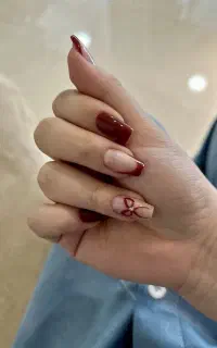 تخفیف ویژه کاشت و ترمیم ناخن با بهترین متریال