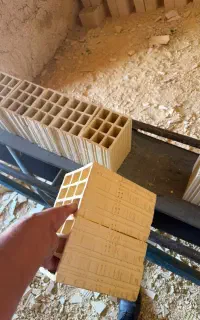 فروش انواع آجر مستقیم از کارخانه یزد