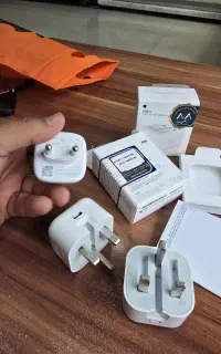 آداپتور ایفون ۲۰ وات اورجینال گارنتی شرکتی