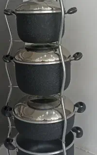 سرویس قابلمه اصلا استفاده نشده