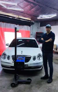 تنظیم چراغ با دستگاه ایتالیایی.نصب لنز. شفاف سازی