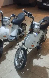 دو عدد موتور سیکلت برقی