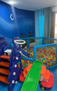 سرسره با ۵۰۰۰ تا توپ