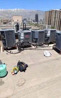 تعمیر کار سرویس کار نصب کولرگازی وداکت اسپیلت چیلر