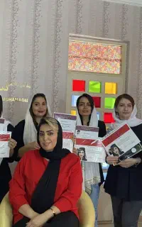 آموزش صفر تا صد ناخن در سبزه میدان بهترین قیمت