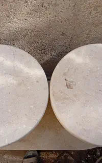 میز عسلی سنگی از جنس سنگ مرمریت بسیار شیک
